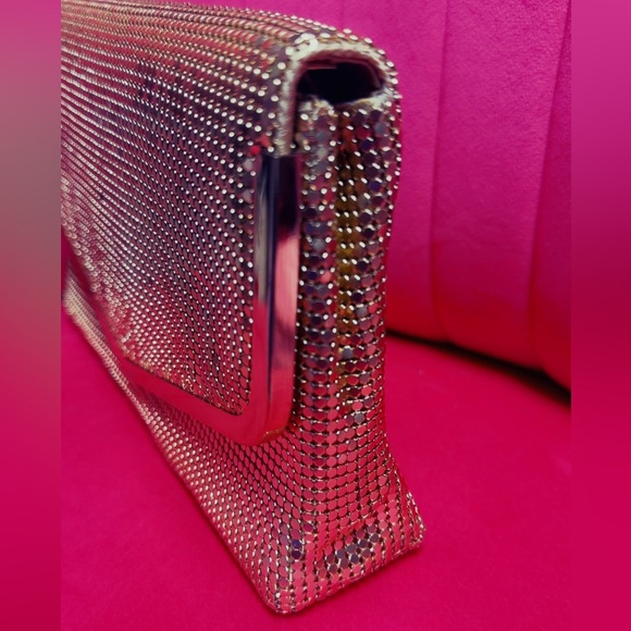 EUC ALDO Gold Clutch - Picture 10 of 16